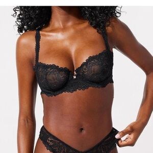 Savage Fenty by Rihanna Bra-NWT- 30C
